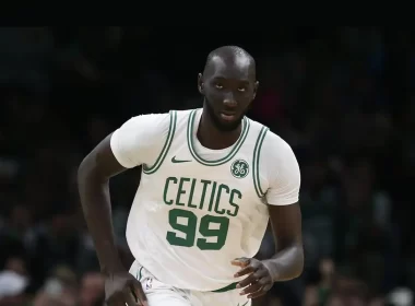 jogadores mais altos NBA