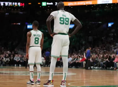 jogadores mais baixos 2021-22