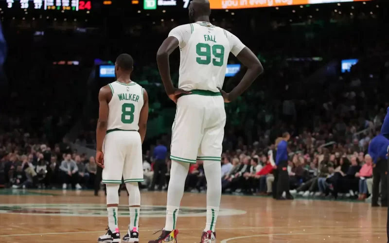 jogadores mais baixos 2021-22