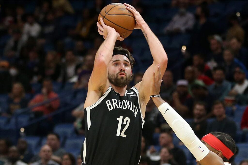 Nets negociar Joe Harris