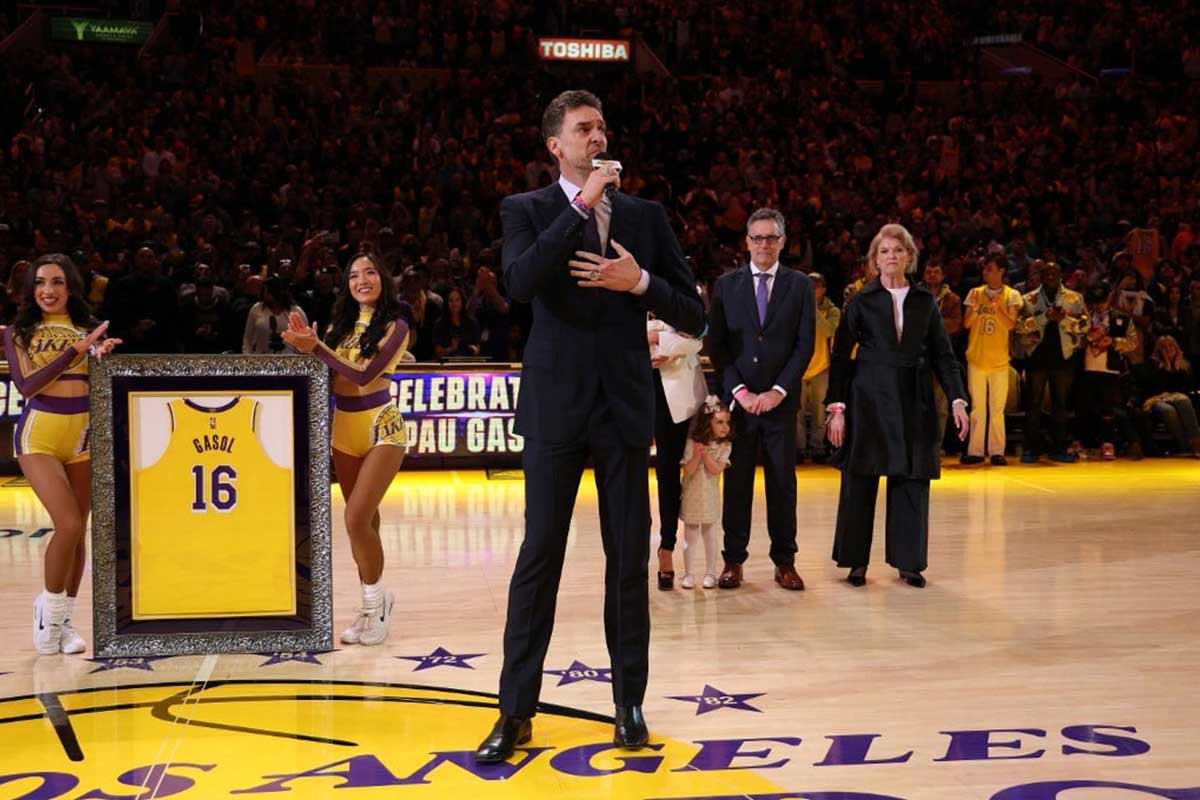Pau Gasol camisa aposentada Lakers