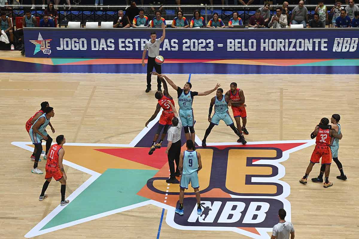Copa do Mundo de Basquete 2023: Brasil busca tricampeonato - Esportes -  Estado de Minas