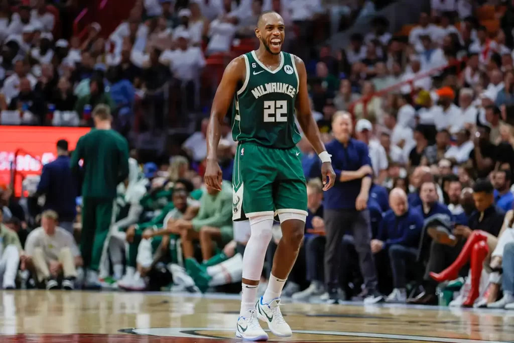 Khris Middleton Free Agent