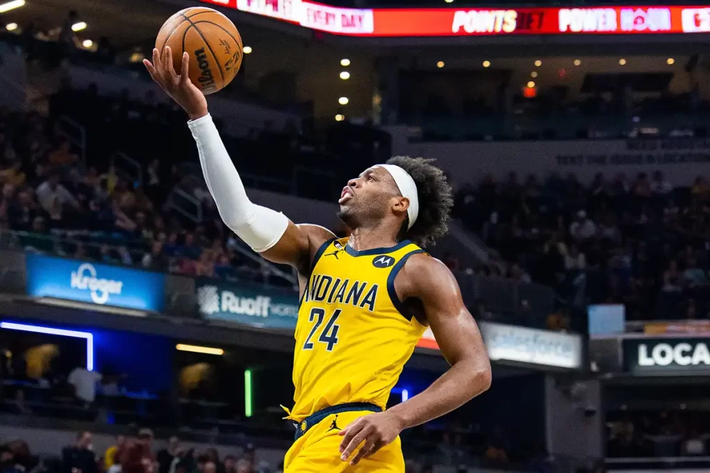 Pacers trocar Buddy Hield