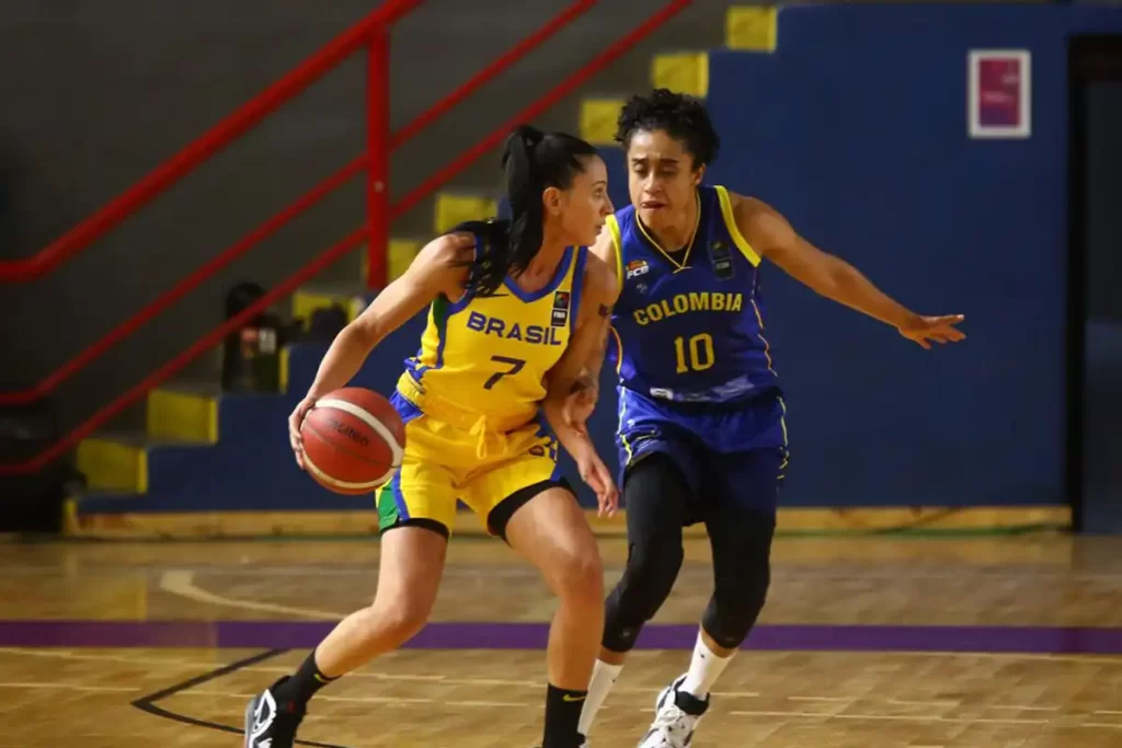 Seleção feminina top 10 FIBA