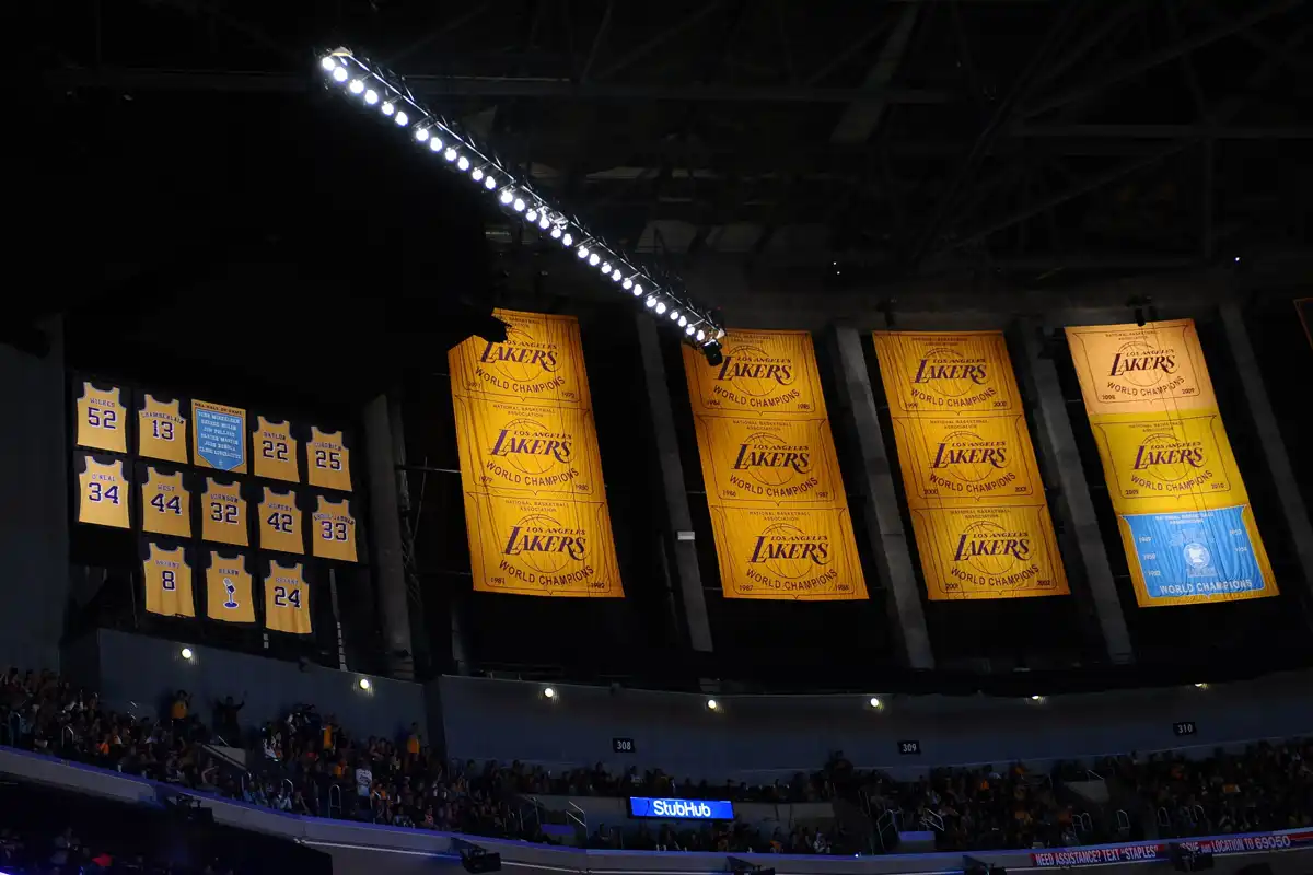 Lakers banner NBA Cup