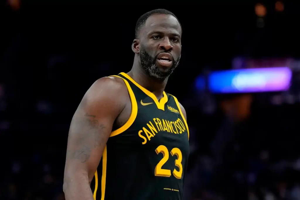 Draymond Green Warriors suspenso