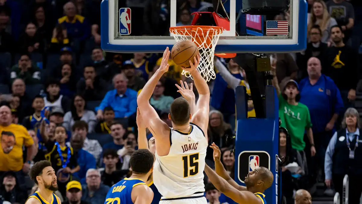 Giannis Jokic Bucks Nuggets