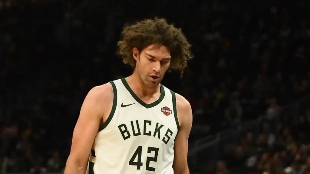 Bucks Robin Lopez Kings