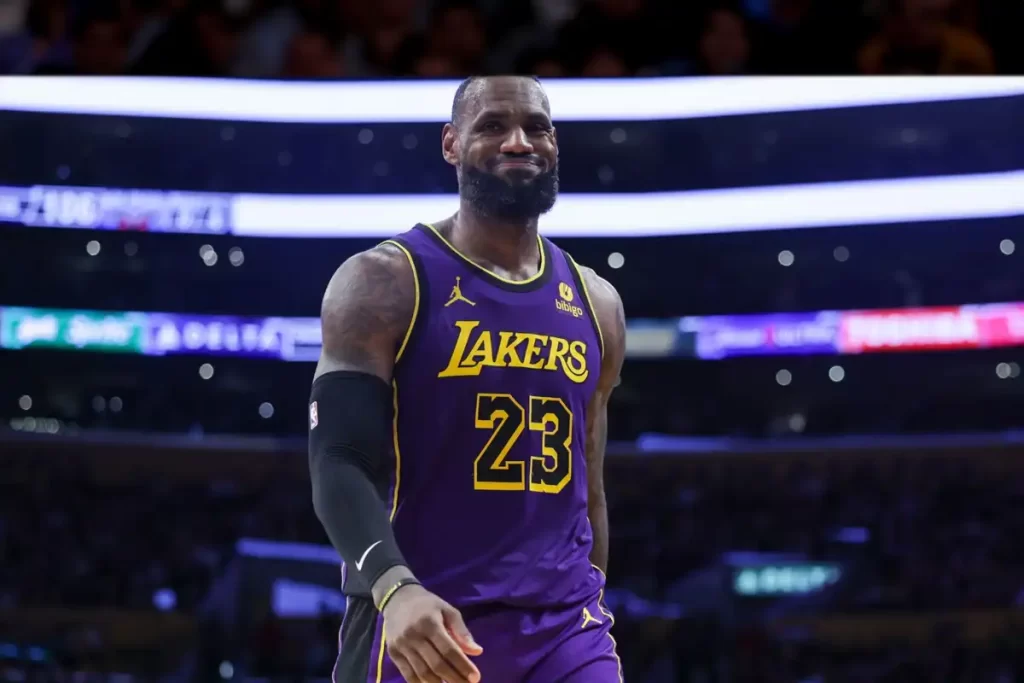 LeBron 3 anos Lakers