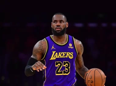 LeBron recusar opção