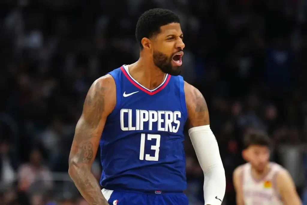 Paul George recusa Clippers