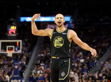 Stephen Curry aposentar Warriors