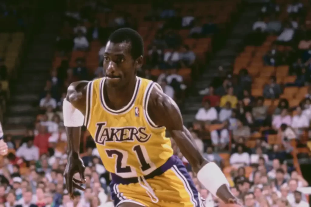 Lakers aposentar Michael Cooper