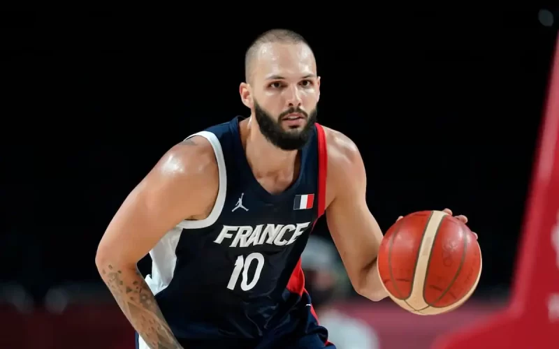 Evan Fournier Olympiacos