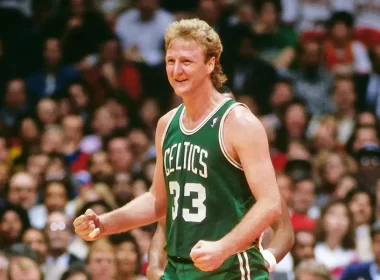 Larry Bird Altura Peso