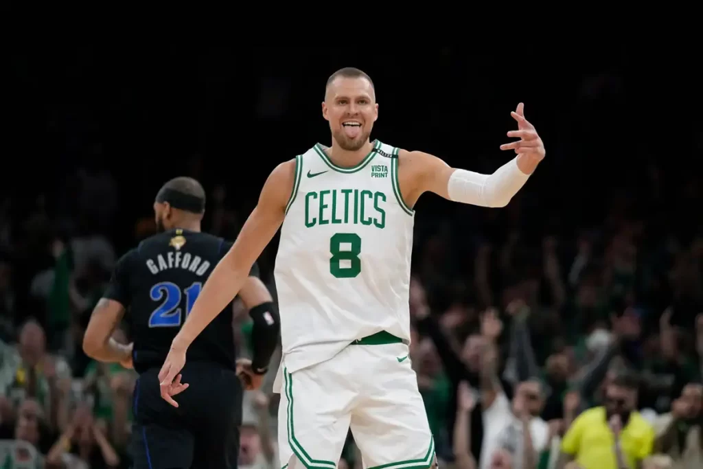 Kristaps Porzingis Celtics retorno