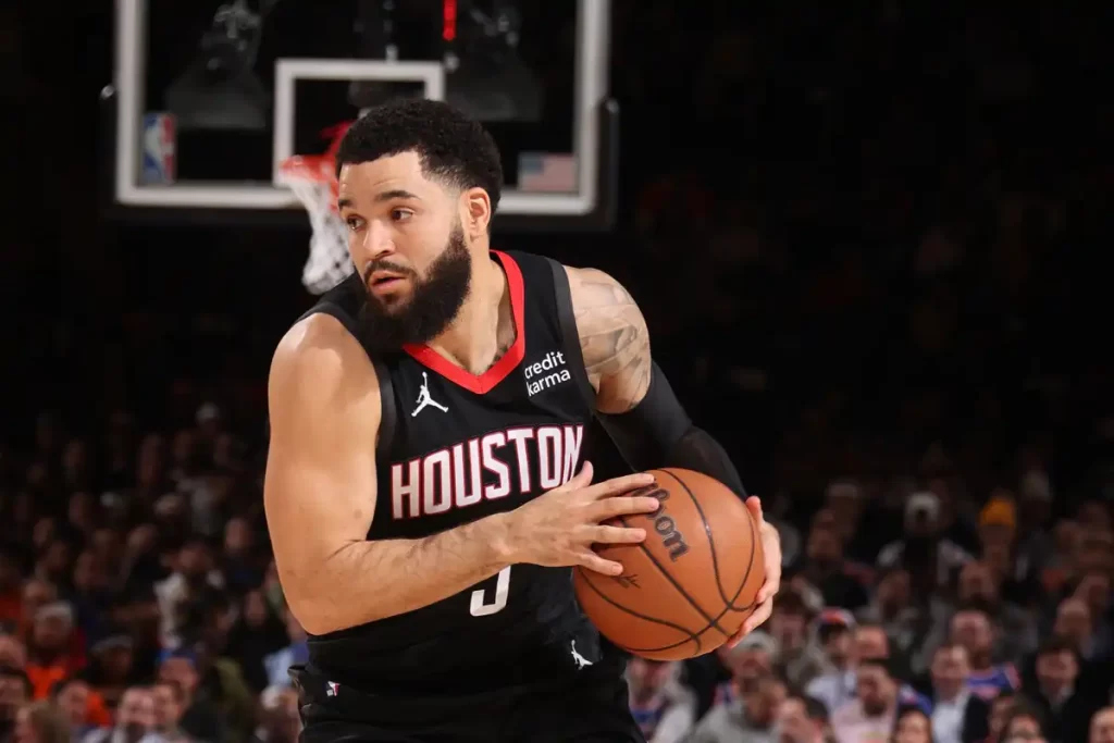 Fred VanVleet multado NBA