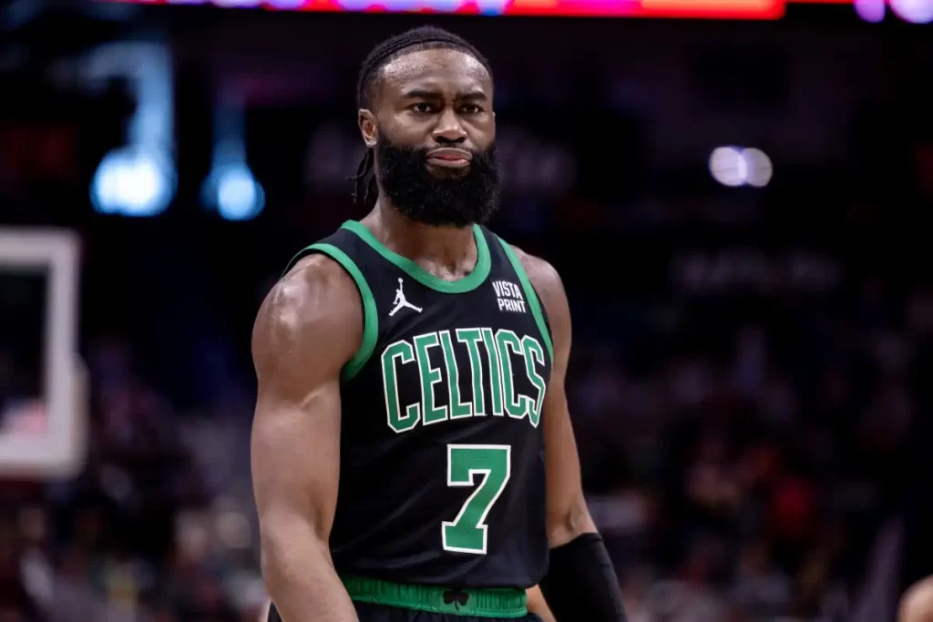 Jaylen Brown lesão