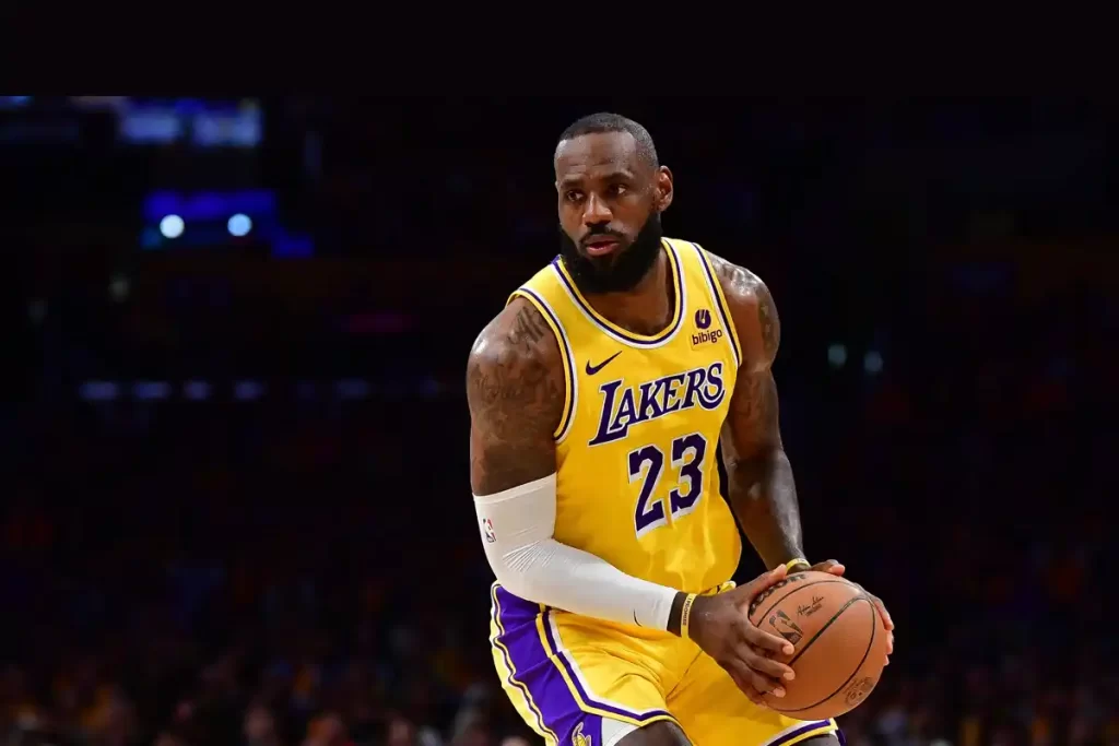 LeBron James negociação