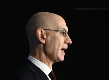 Adam Silver pensa em quartos de 10 minutos