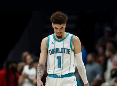 LaMelo Ball entorse tornozelo