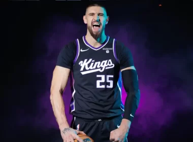 Lakers Alex Len Wood