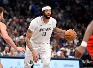 Davis Mavericks fora indefinido