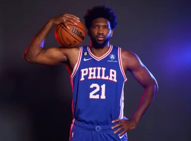 Joel Embiid problema joelho