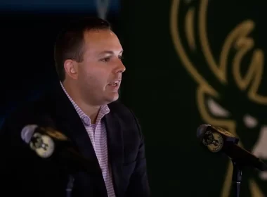 GM Bucks troca Middleton