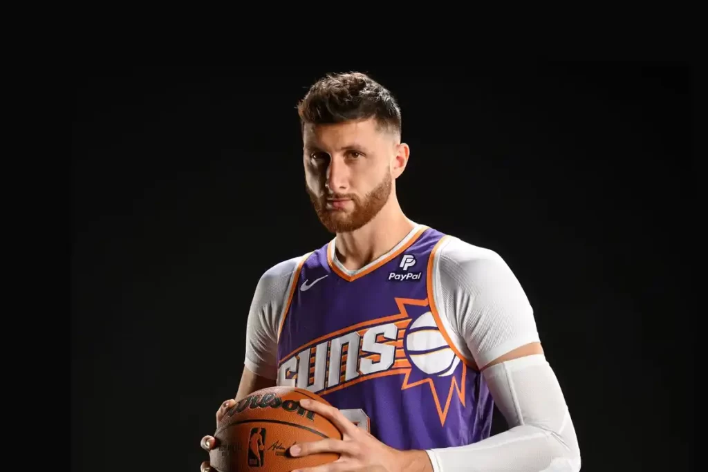 Suns Jusuf Nurkic Hornets