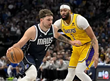 Doncic Lakers Davis Mavericks