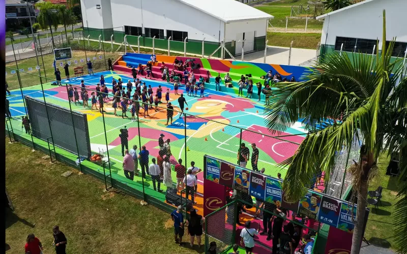 Cleveland Cavaliers quadra Caxias