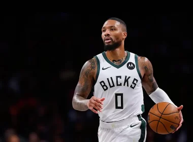 Damian Lillard Bucks fora