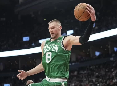 Porzingis Celtics doença viral