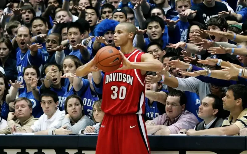 Stephen Curry gerente Davidson