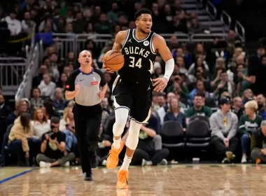 Giannis Antetokounmpo futuro Bucks