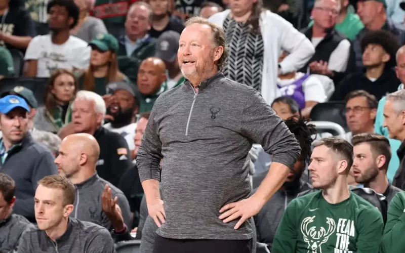 Suns demitirá Mike Budenholzer