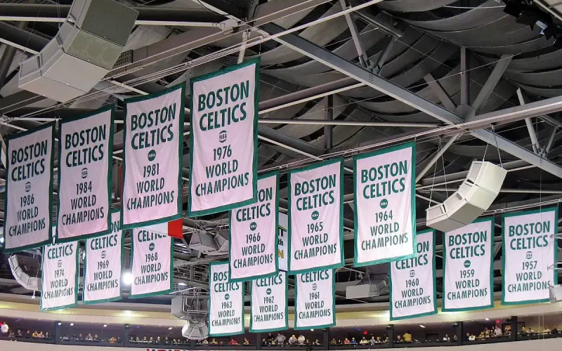 números camisas aposentadas NBA