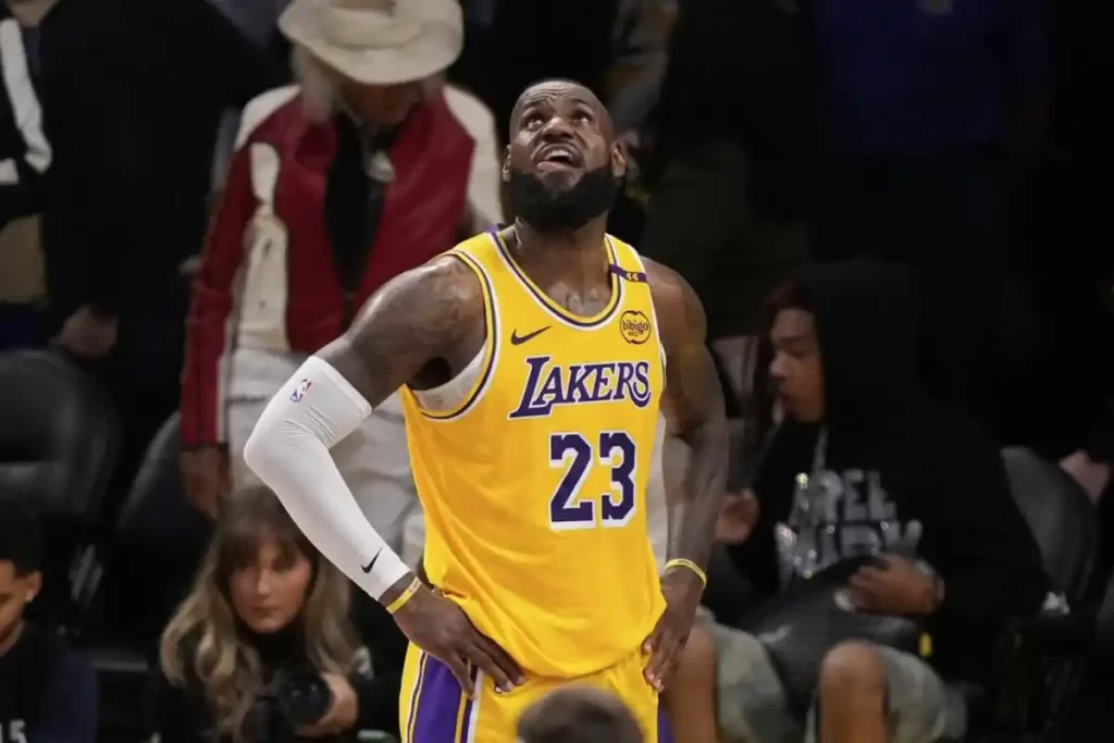 LeBron James anel