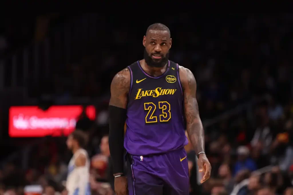 LeBron James Lakers aposentadoria