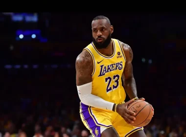 LeBron James lesão joelho