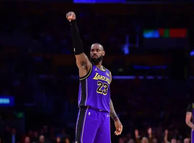 LeBron James Lakers opção