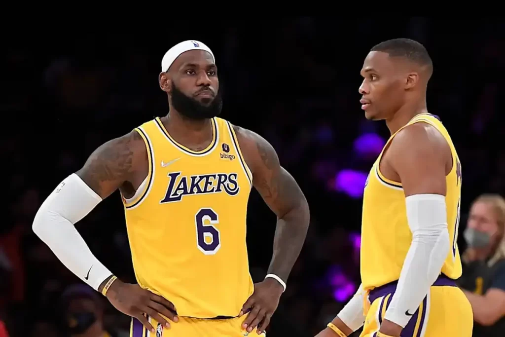 Westbrook LeBron não fala