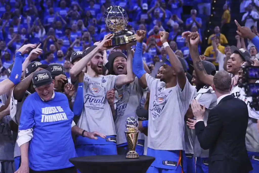 Thunder campeão Oeste