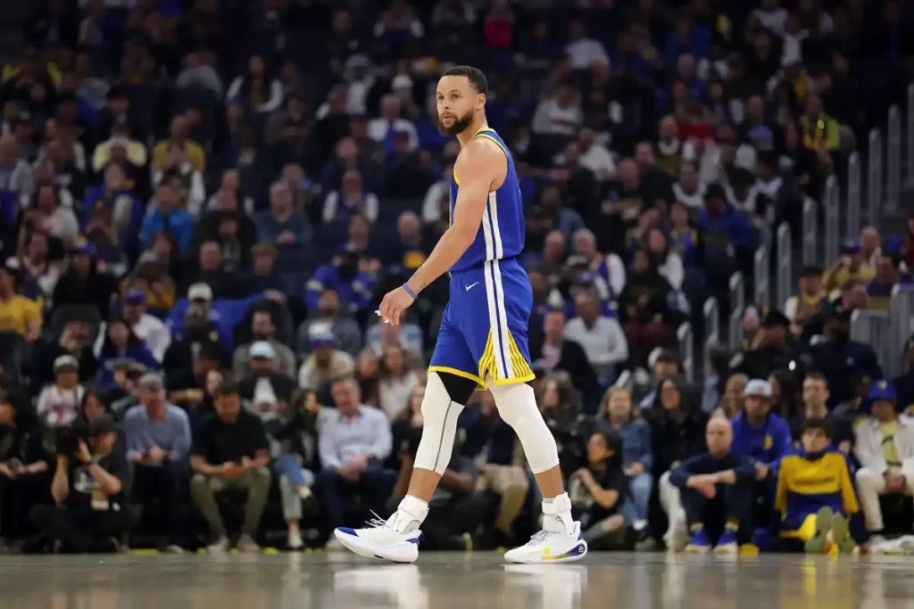 Curry Warriors fora hoje