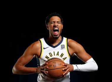 Haliburton altura peso salários