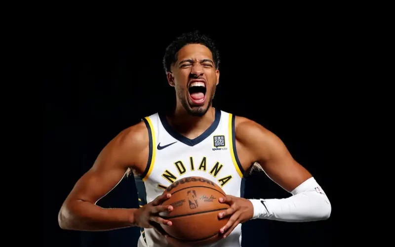 Haliburton altura peso salários