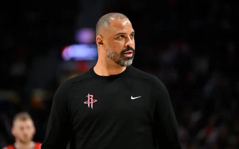 Rockets extensão Ime Udoka