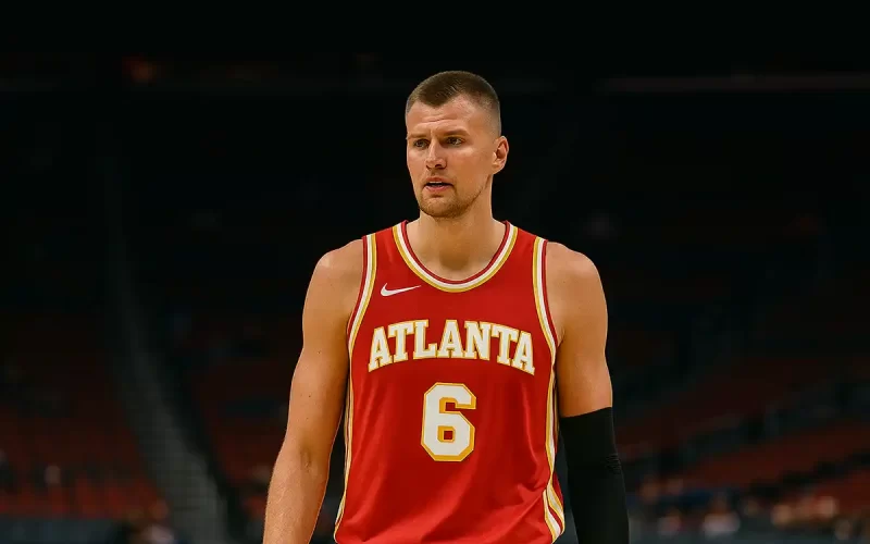 Porzingis Celtics Hawks